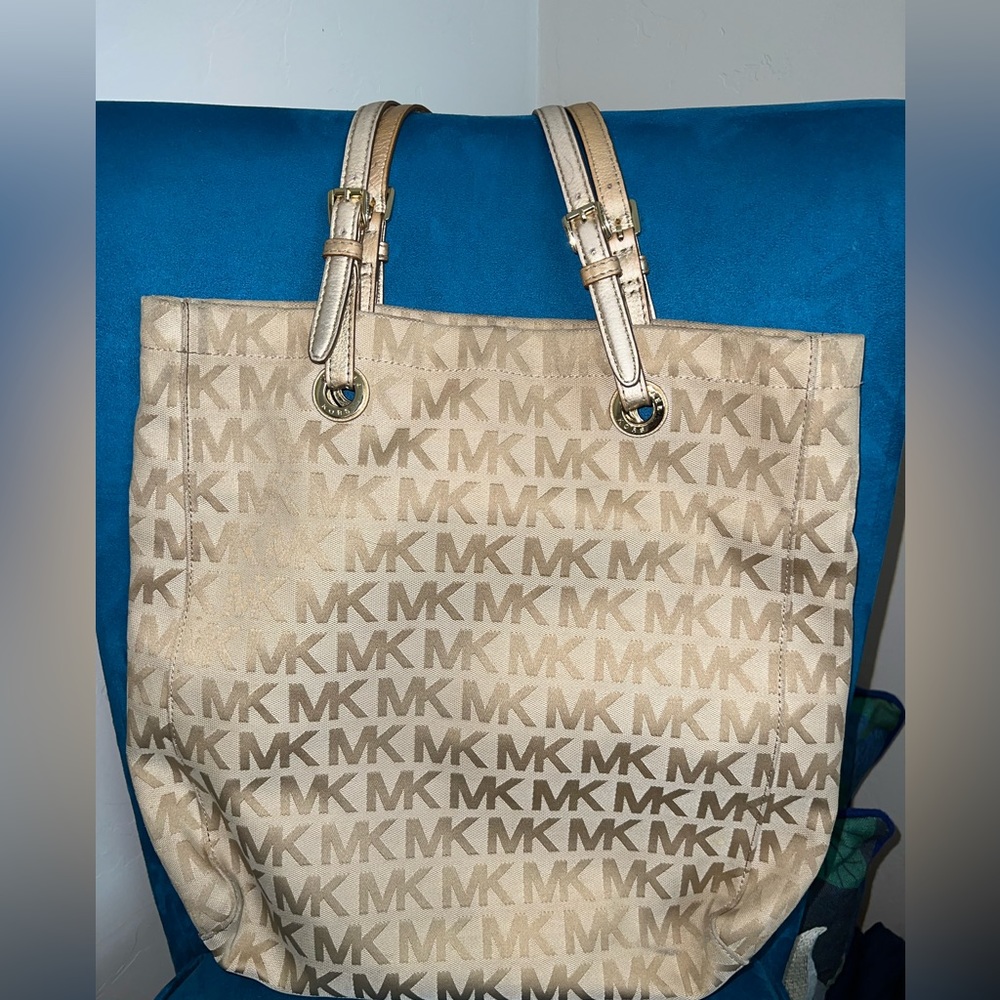 Signature Michael Kors Gold Tote